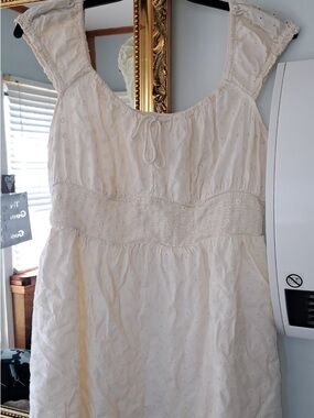 Old Navy White Eyelet Dress XL Smocked Waist Tie Front